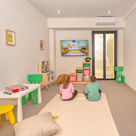 Willa Lavender Loft
