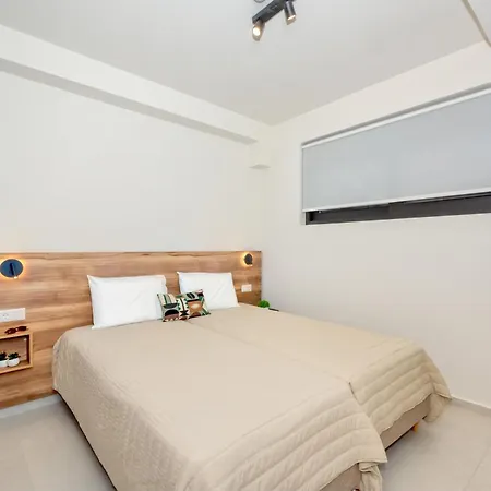 Lavender Loft * Hriszí Aktí Haniá